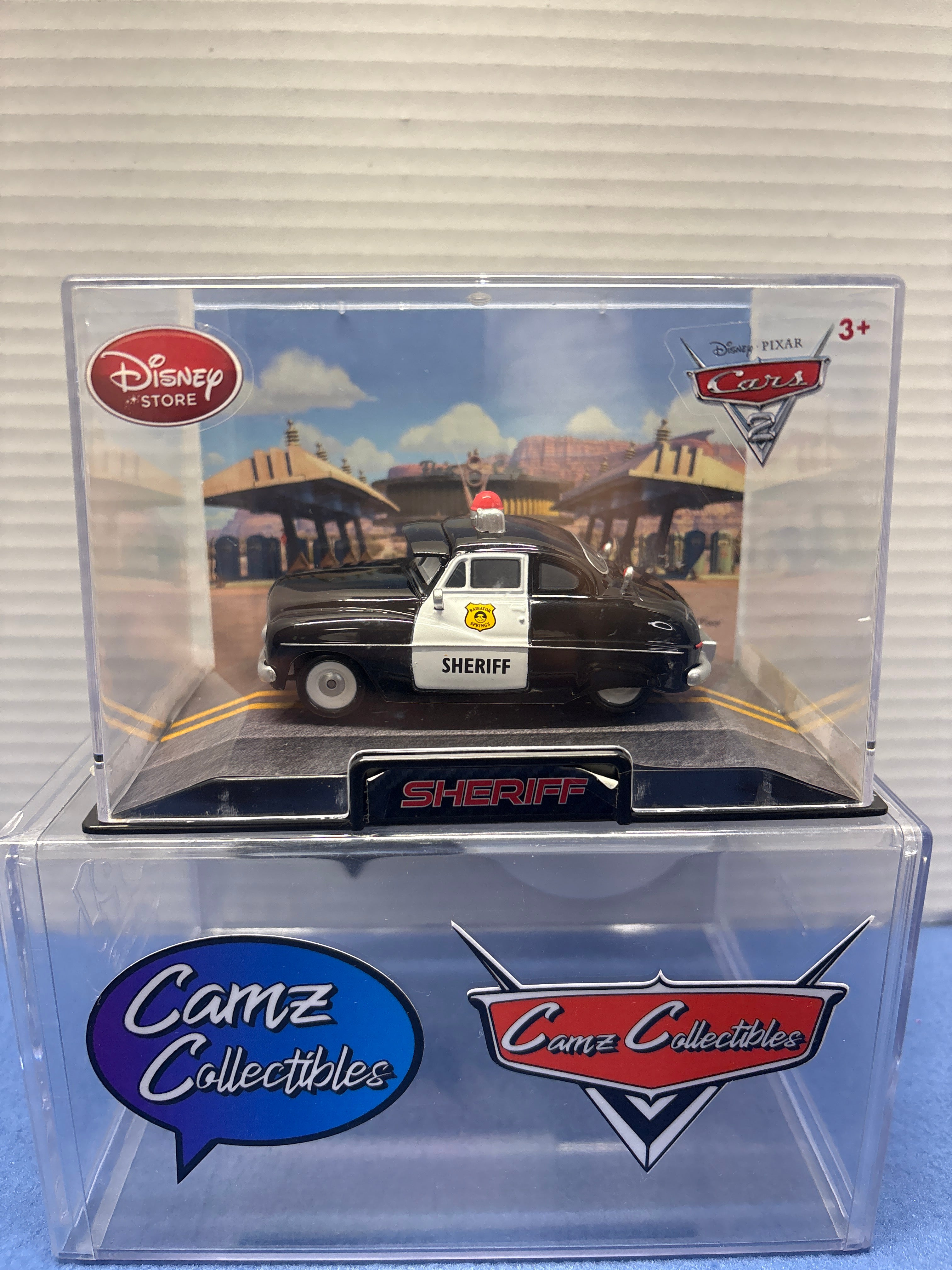 Disney Pixar Cars 2 Disney Store 1:43 Sheriff