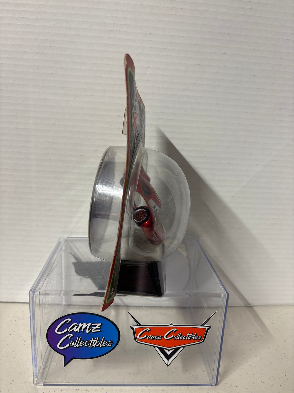 Disney Pixar Cars Christmas Snowglobe Supercharged Radiator Springs Lightning McQueen
