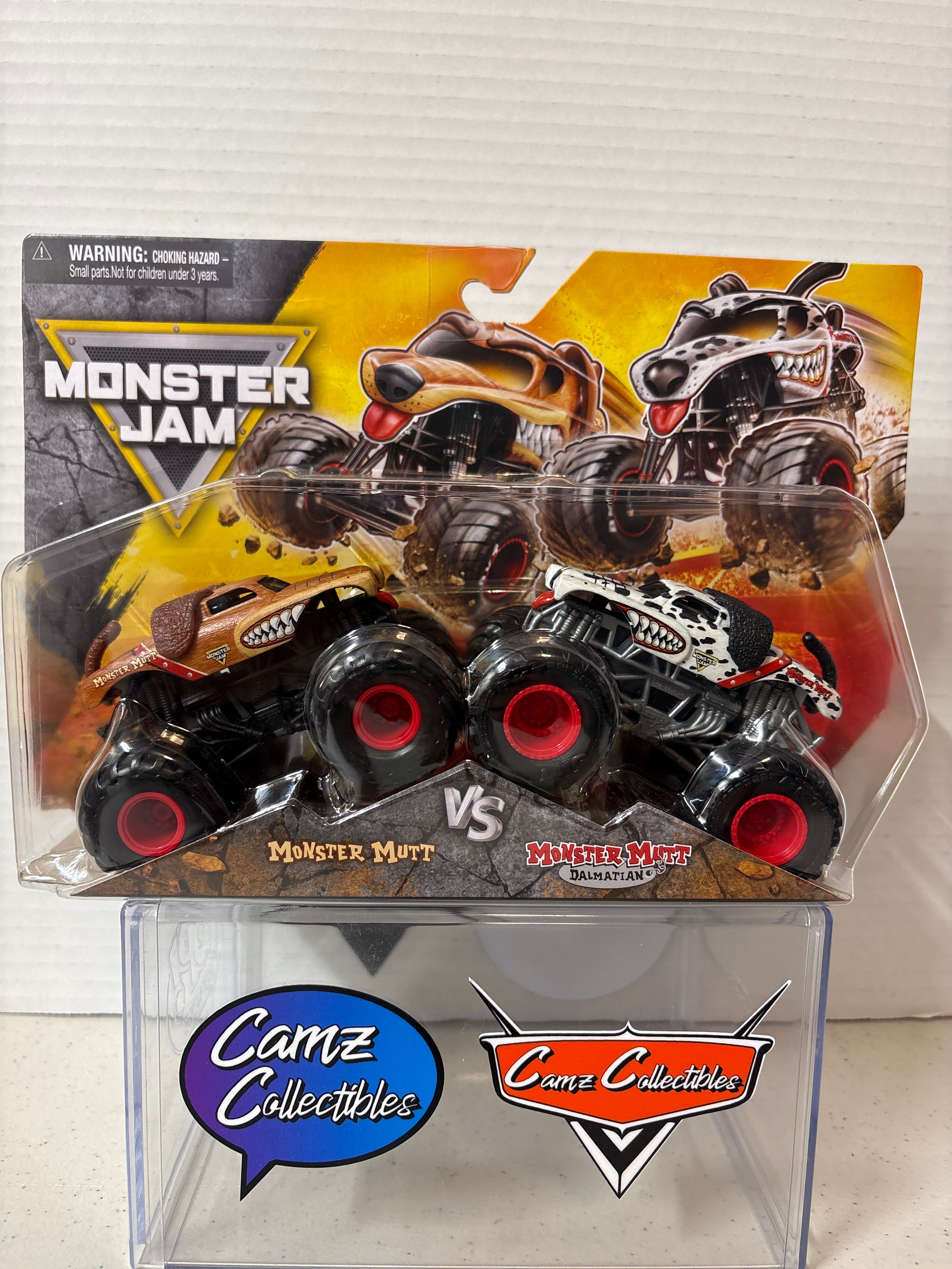 Monster Jam Monster Mutt vs Monster Mutt Dalmation