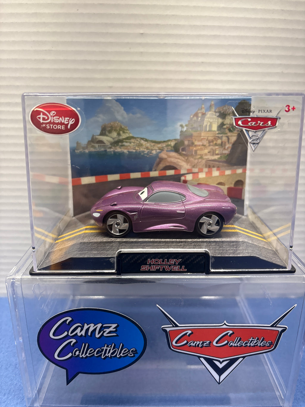 Disney Pixar Cars 2 Disney Store 1:43 Holley Shiftwell