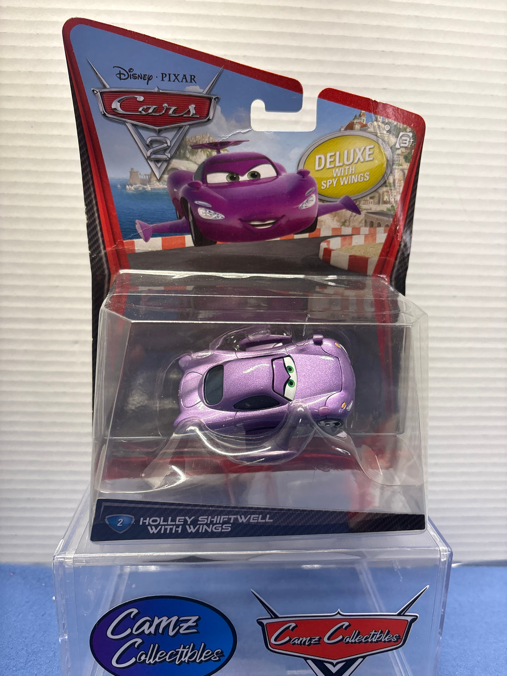Disney Pixar Cars 2 Deluxe Holley Shiftwell with Wings (card condition)