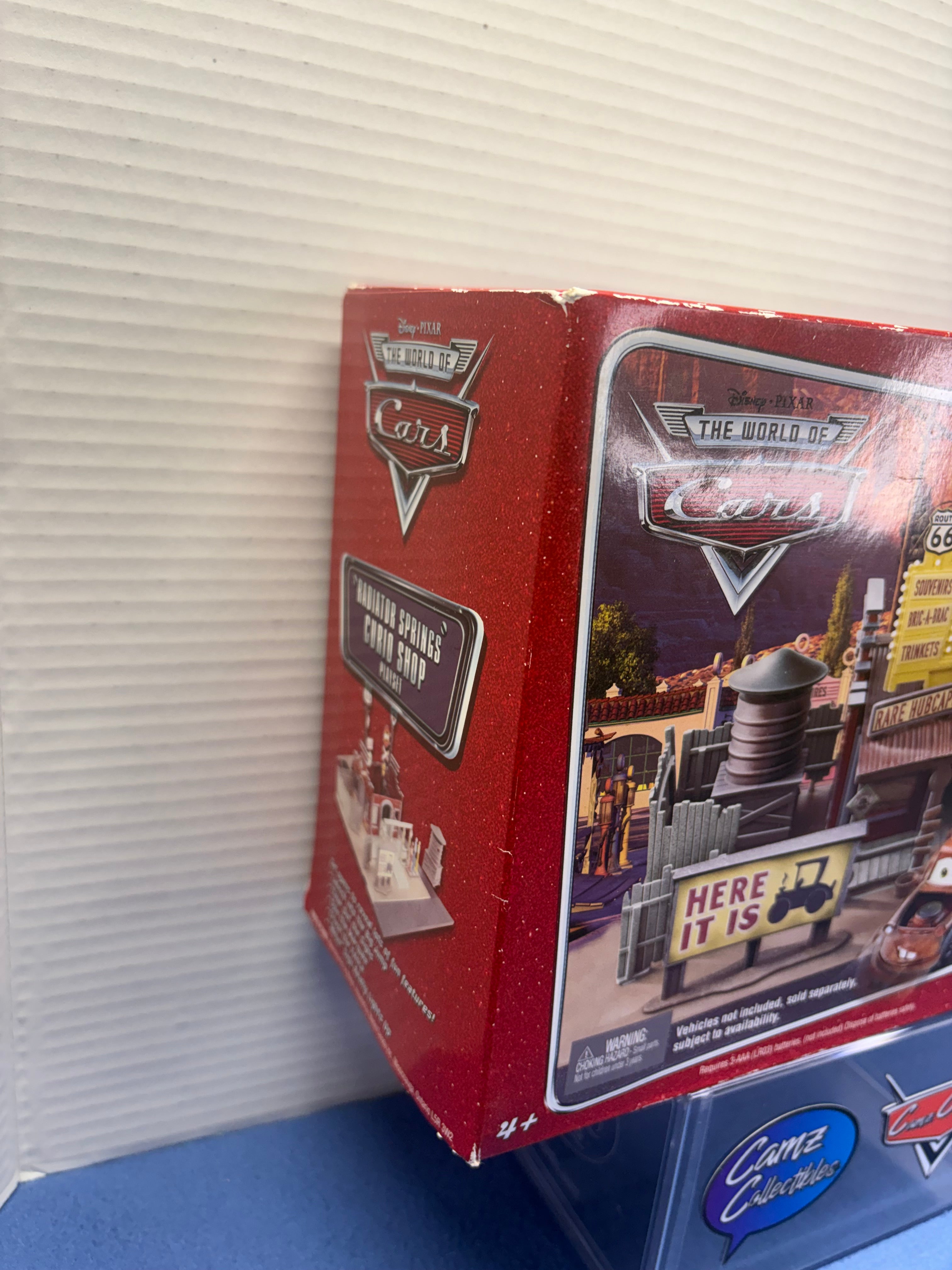Disney Pixar Cars World of Cars Radiator Springs Curio Shop Toys R Us Exclusive Playset (sealed)