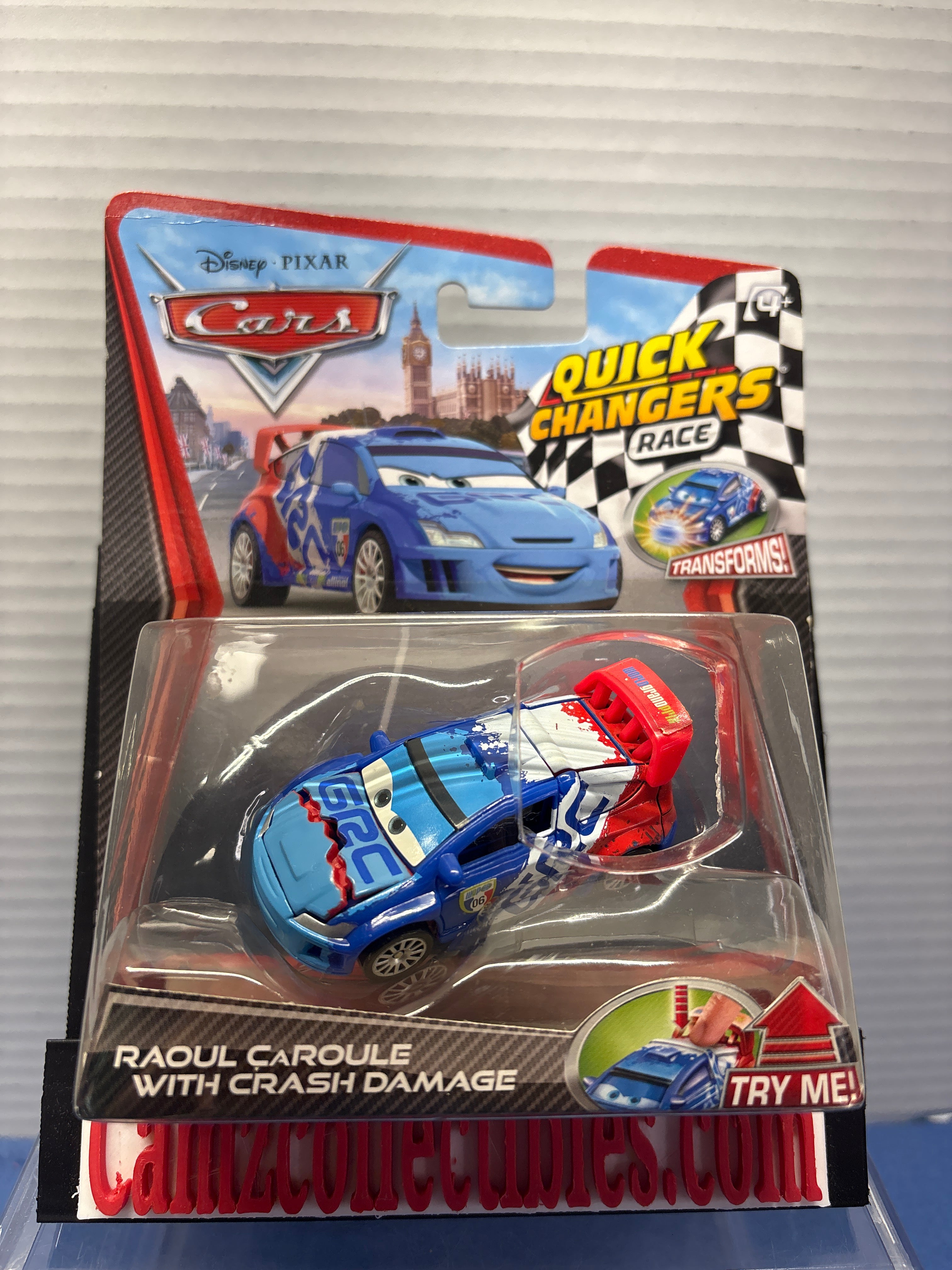 Disney Pixar Cars 2  Quick Changers Race Raoul Caroule with Crash Damage