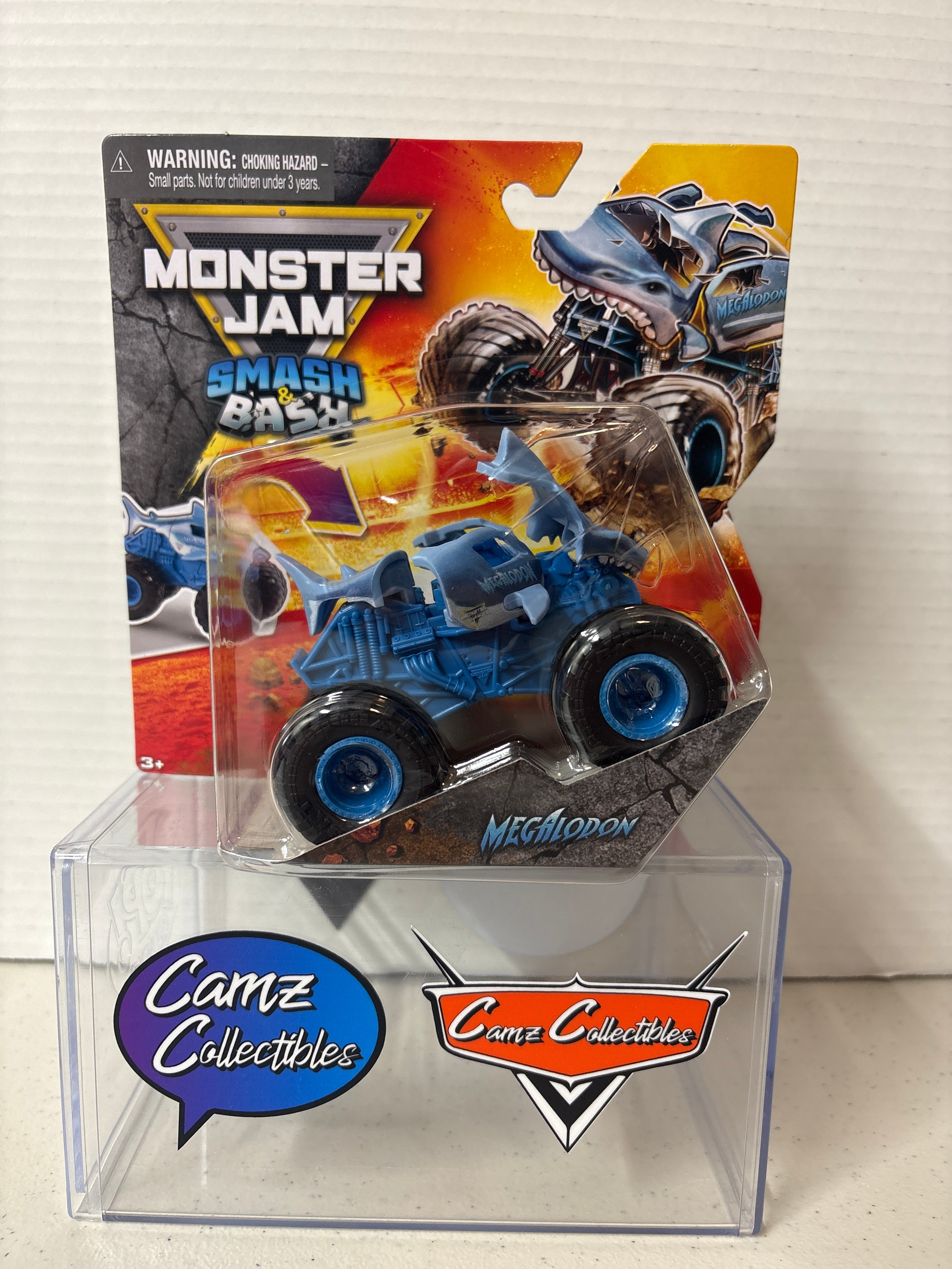Monster Jam Smash & Bash Megalodon-series 01