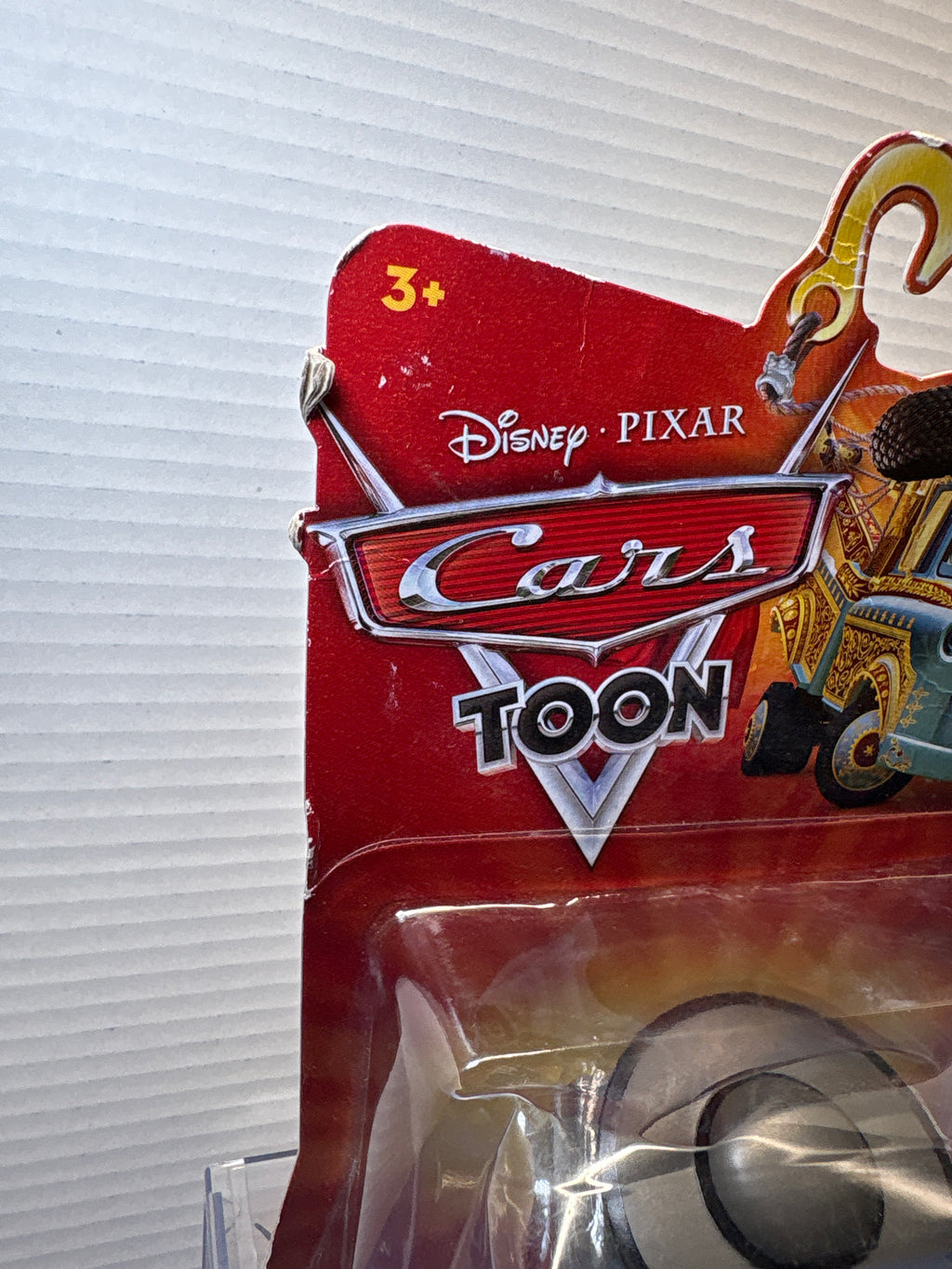 Disney Pixar Cars Toon Delux Padre - creased card at top
