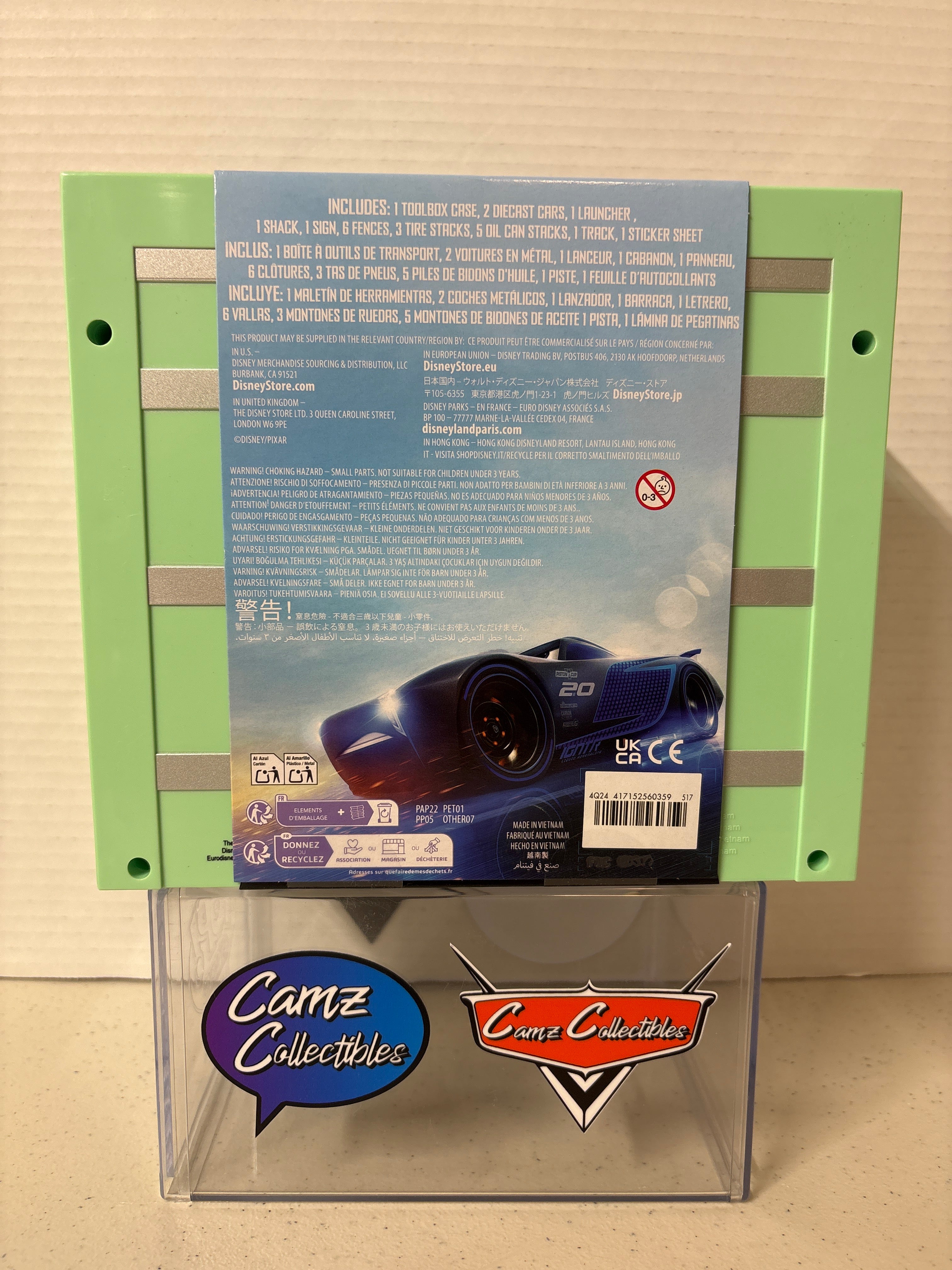 Disney Pixar Cars Disney Store On The Go Playset Mater's Junkyard