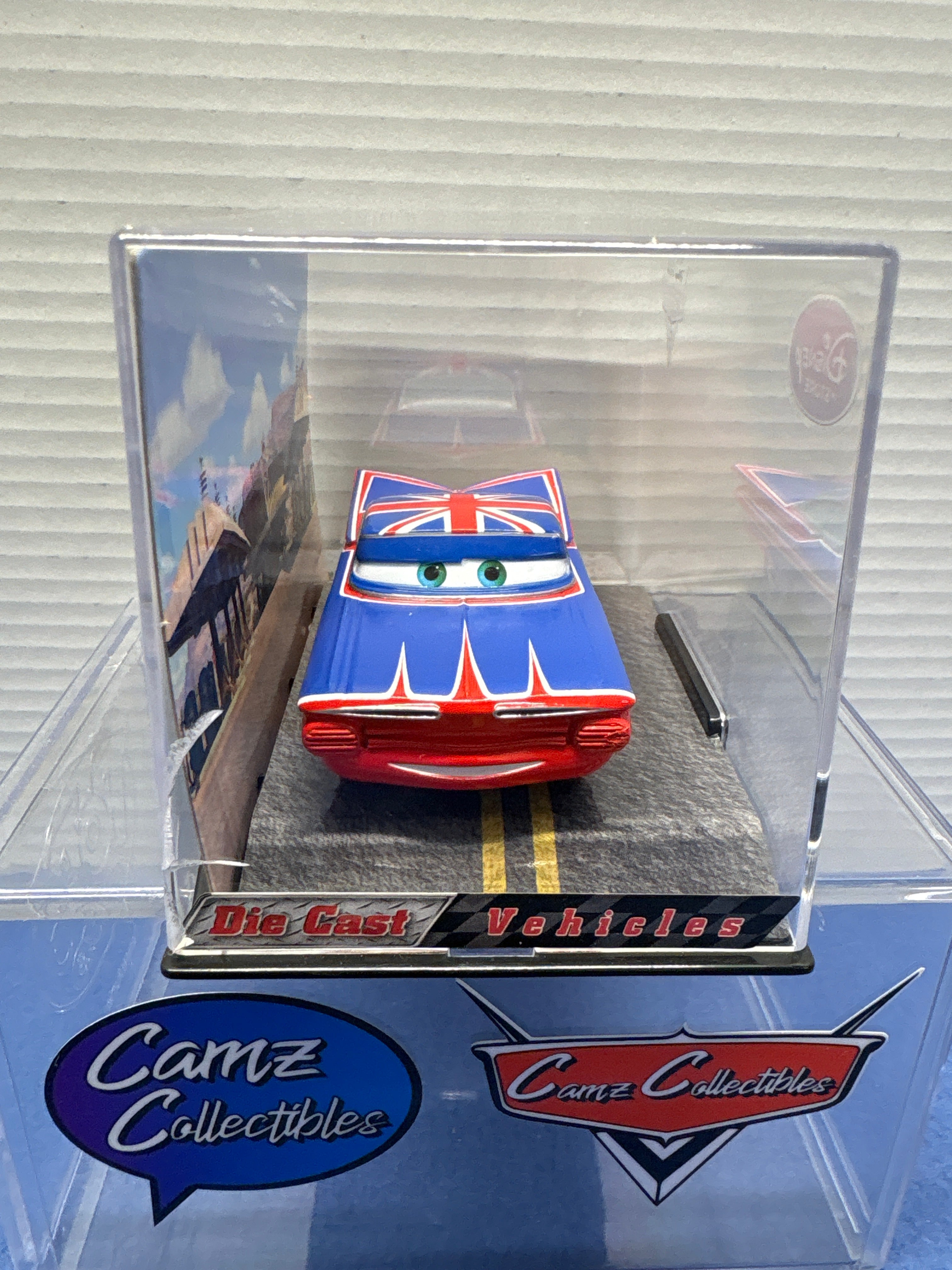 Disney Pixar Cars 2 Disney Store 1:43 Union Jack Ramone