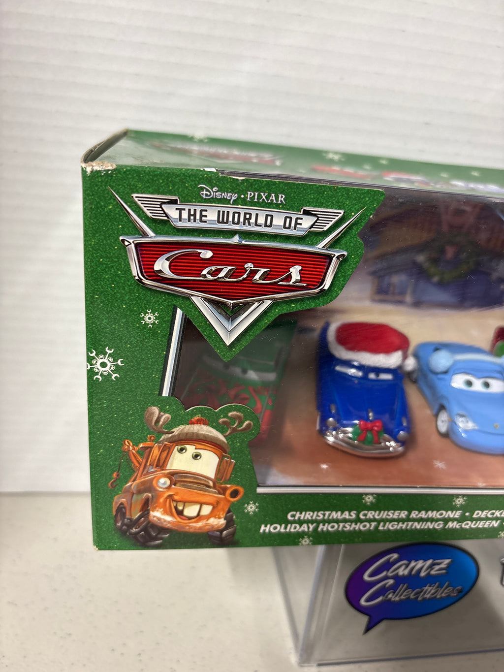 Disney Pixar Cars World of Cars Storytellers Collection Mater Saves Christmas Gift Pack