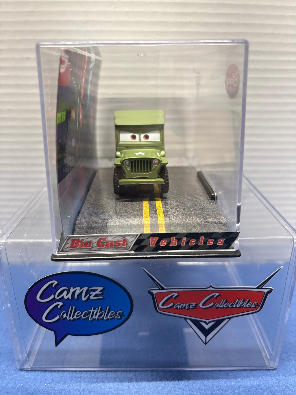 Disney Pixar Cars 2 Disney Store 1:43 Sarge
