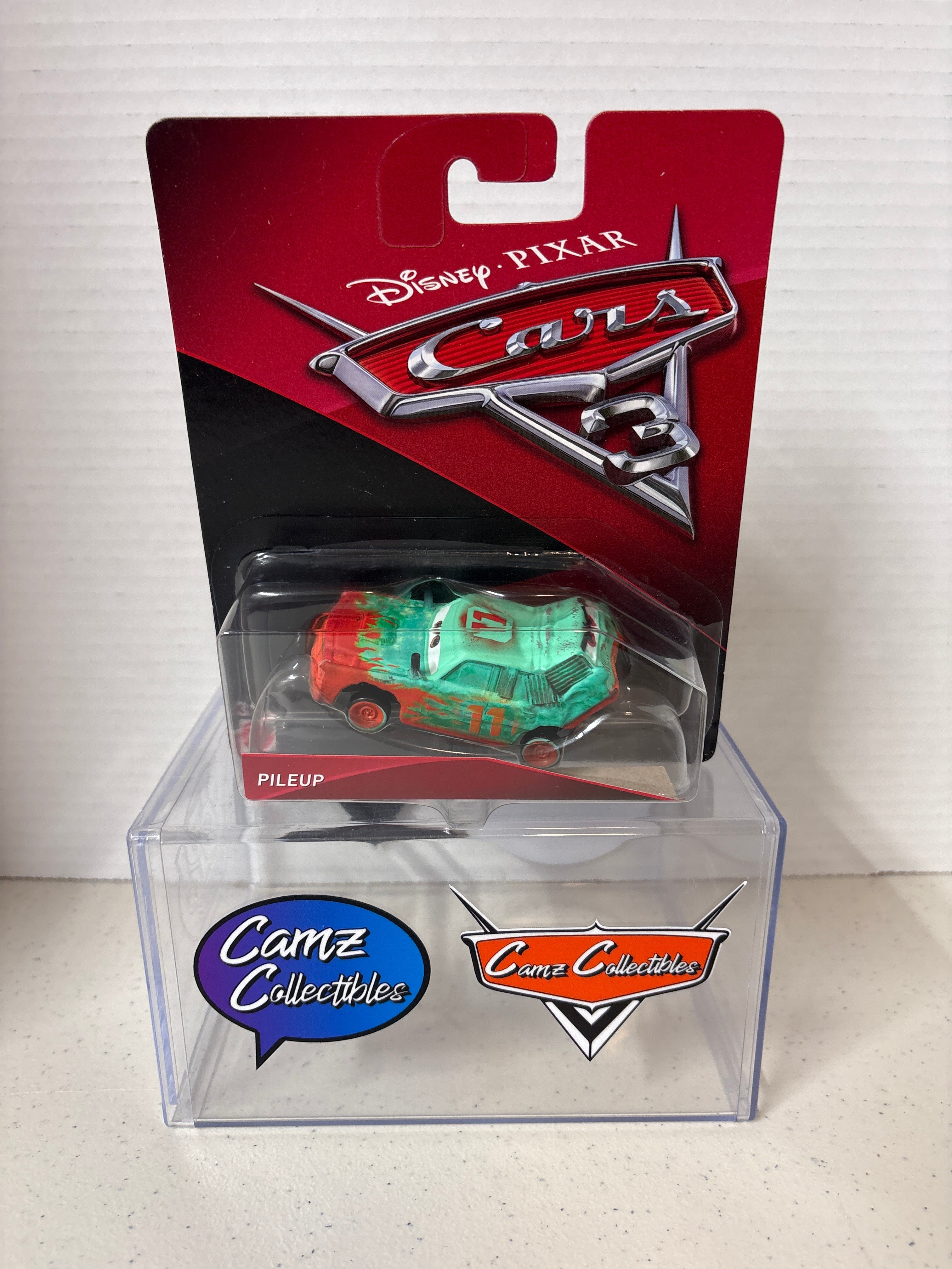 Disney Pixar Cars 3 Pileup