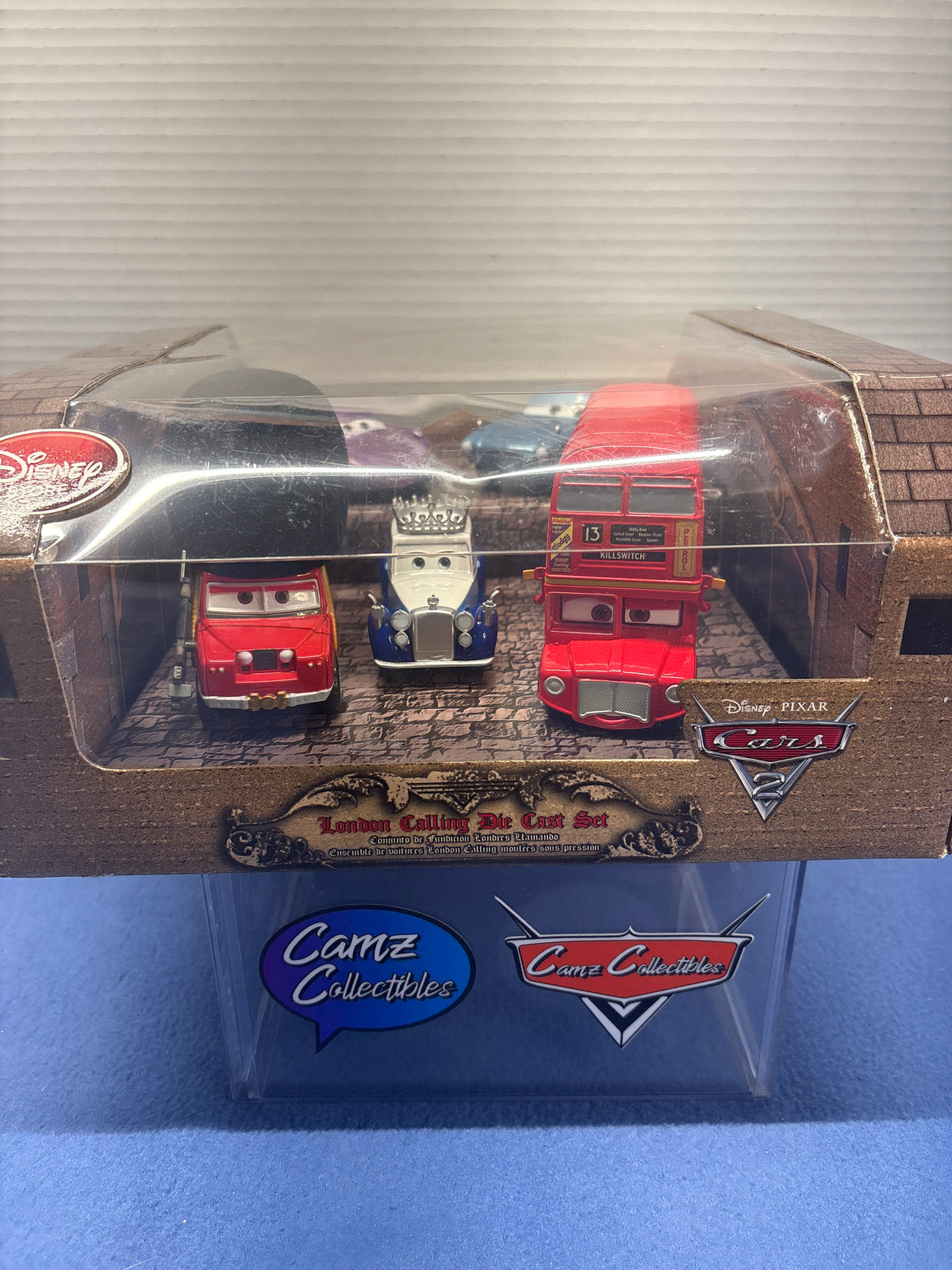Disney Pixar Cars 2 Disney Store London Calling Die Cast Set Holley, Finn, Double Decker Bus, The Queen, Sgt. Hightower