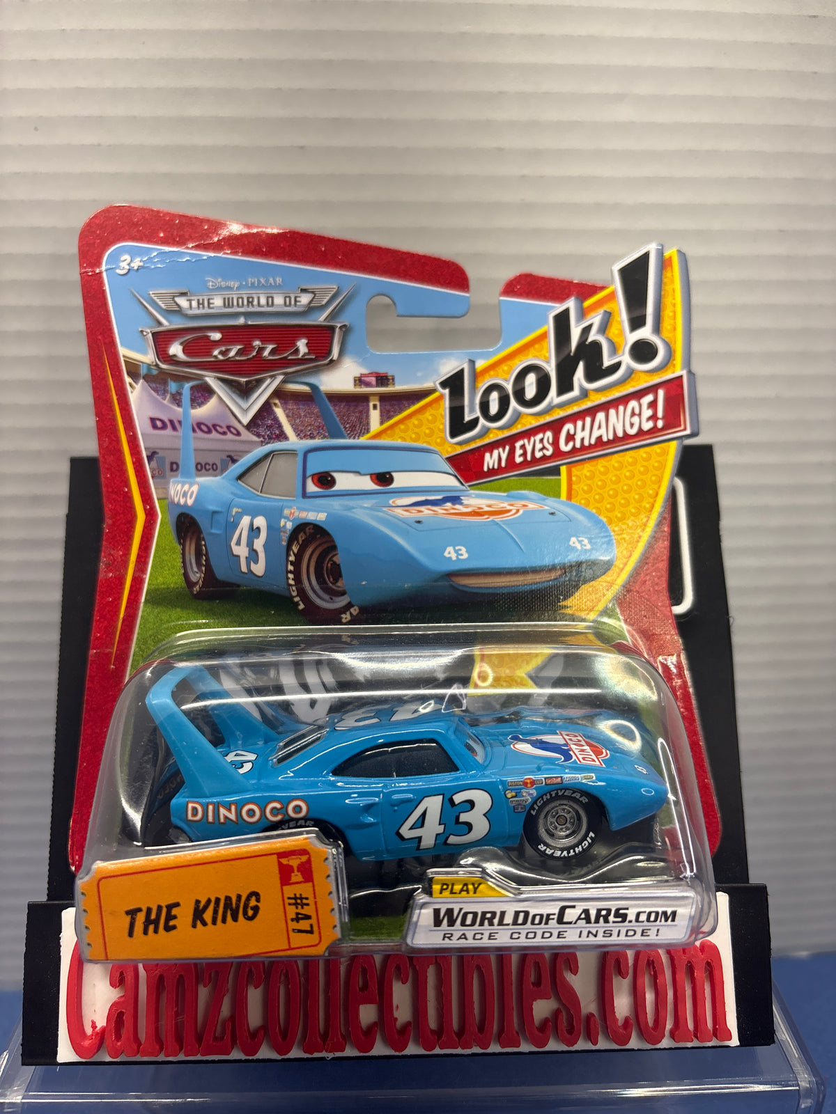 Disney Pixar Cars World of Cars lenticular eyes The King (card crease)