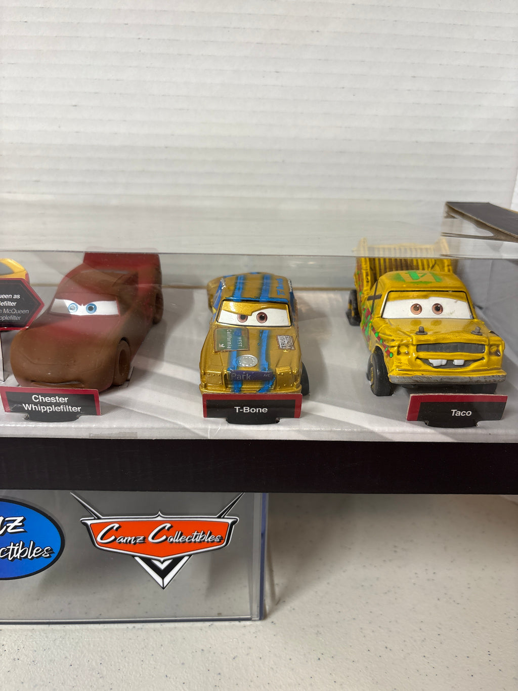 Disney Pixar Cars Disney Store Exclusive Thunder Hollow 5 Pack Relive the Crazy 8 Action Jimbo, Frances Beltlin, Chester Whipplefilter, T-Bone, Taco