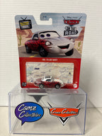Disney Pixar Cars on the Road Mae Pillar-DuRev
