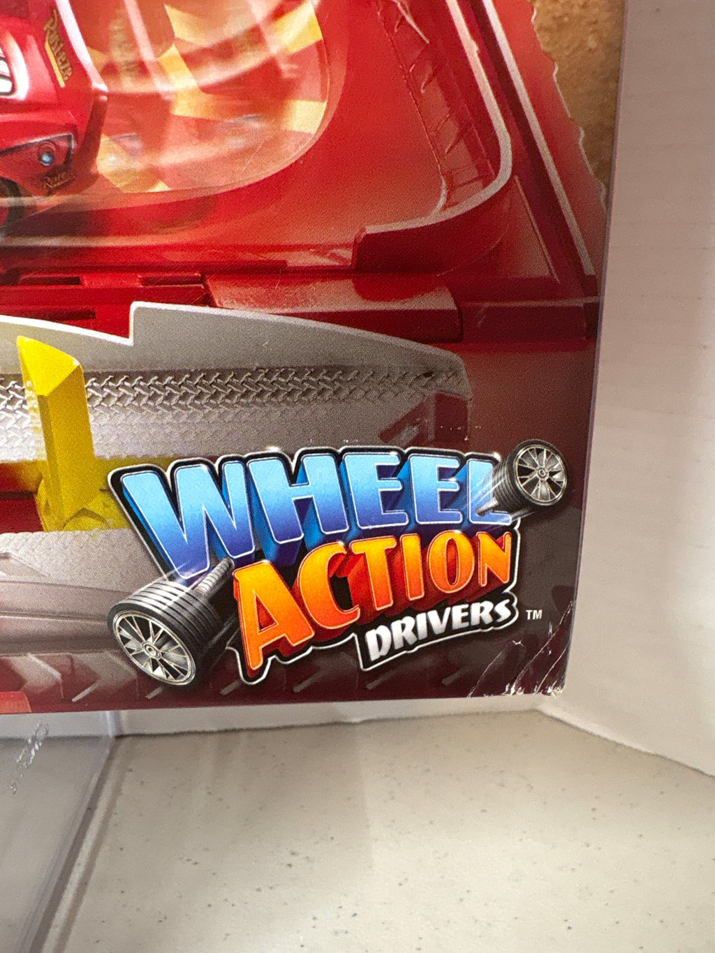 Disney Pixar Cars 2015 HTF Mack Playset Wheel Action Drivers 5+ play areas