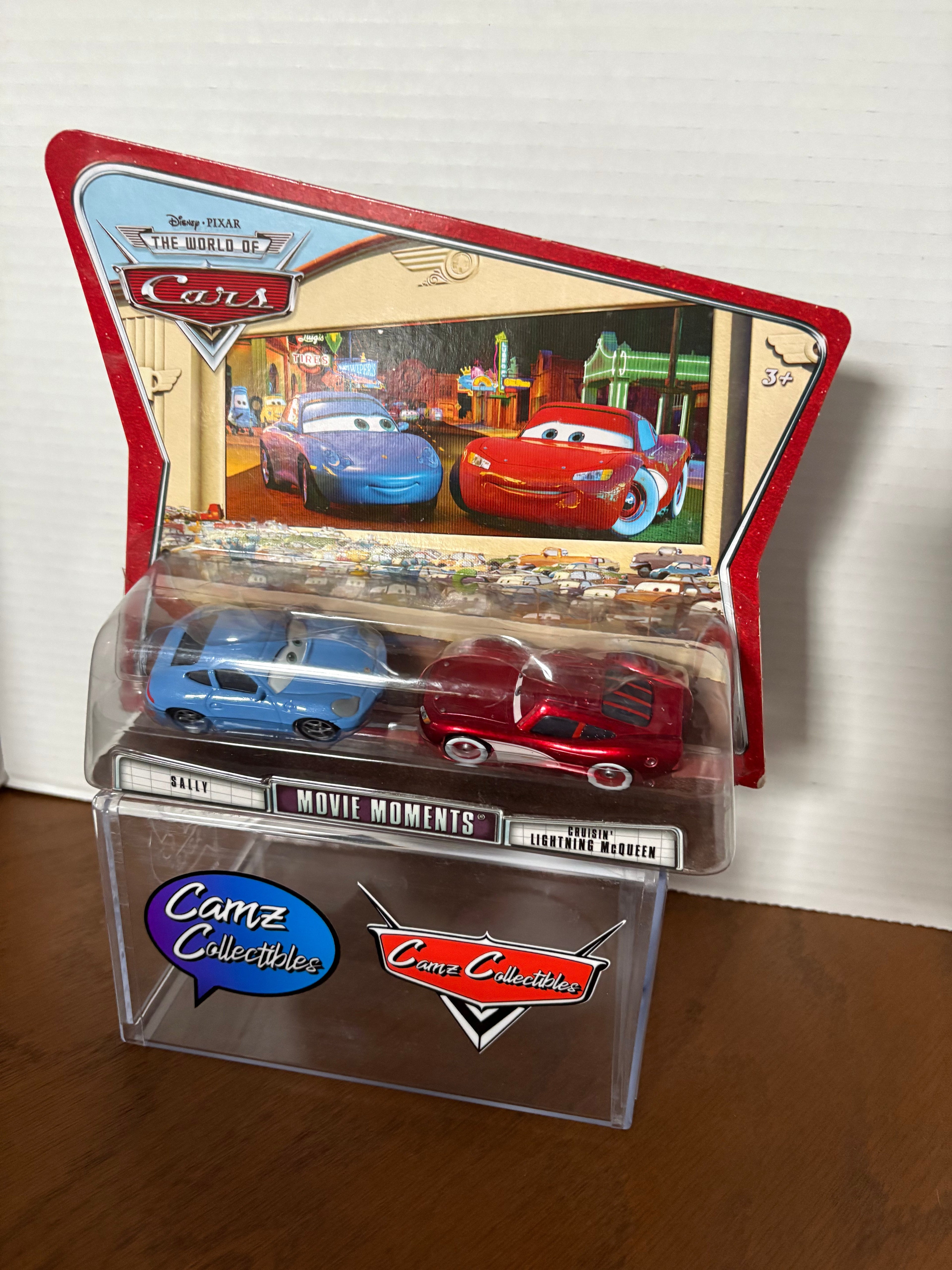 World of Cars Movie Moments Sally & Cruisin Lightning McQueen