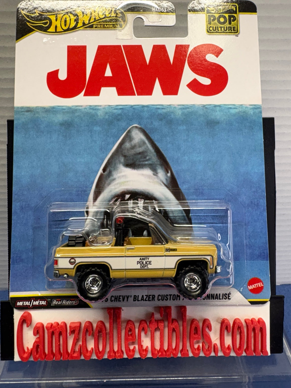 Hot Wheels Jaws Chevy Blazer Custom Amity Police yellow white SUV premium carded